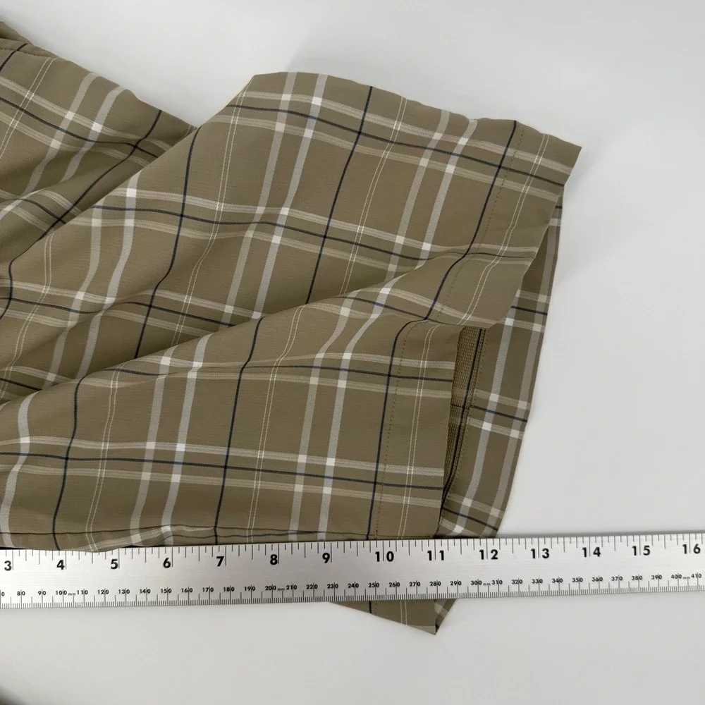 Nike Golf Dri-FIT Mens Plaid‎ Shorts Tan Khaki Size 32 Performance Stretch